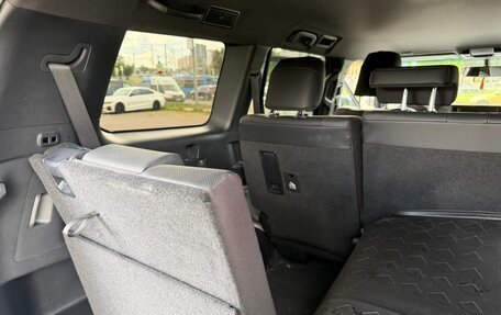 Toyota Land Cruiser Prado, 2024 год, 7 960 000 рублей, 14 фотография
