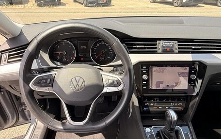 Volkswagen Passat B8 рестайлинг, 2022 год, 2 450 000 рублей, 9 фотография