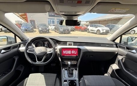 Volkswagen Passat B8 рестайлинг, 2022 год, 2 450 000 рублей, 8 фотография