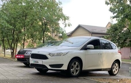 Ford Focus III, 2017 год, 900 000 рублей, 2 фотография