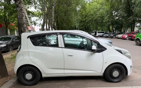 Chevrolet Spark III, 2012 год, 560 000 рублей, 3 фотография