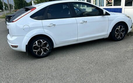 Ford Focus II рестайлинг, 2010 год, 550 000 рублей, 3 фотография