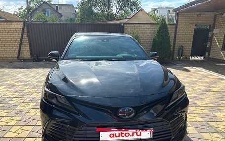 Toyota Camry, 2023 год, 3 000 000 рублей, 5 фотография