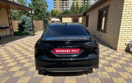 Toyota Camry, 2023 год, 3 000 000 рублей, 6 фотография