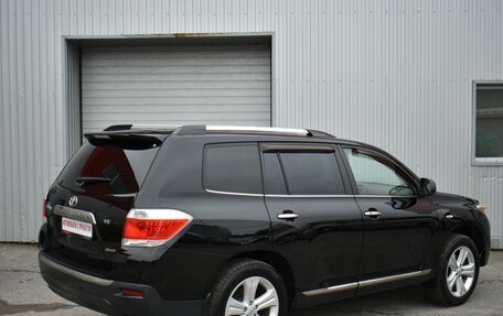Toyota Highlander III, 2011 год, 1 749 000 рублей, 4 фотография