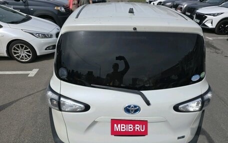 Toyota Sienta II, 2017 год, 1 419 000 рублей, 7 фотография