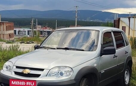 Chevrolet Niva I рестайлинг, 2013 год, 670 000 рублей, 7 фотография