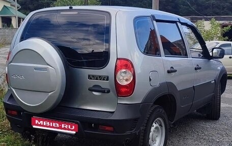 Chevrolet Niva I рестайлинг, 2013 год, 670 000 рублей, 3 фотография