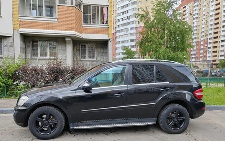 Mercedes-Benz M-Класс, 2010 год, 1 350 000 рублей, 9 фотография
