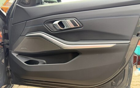 BMW 3 серия, 2022 год, 7 190 000 рублей, 16 фотография
