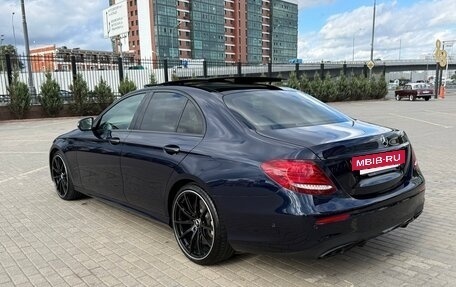 Mercedes-Benz E-Класс, 2016 год, 3 490 000 рублей, 8 фотография