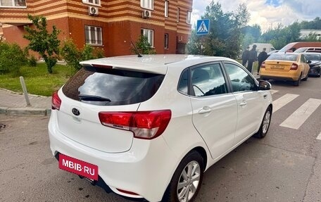 KIA Rio III рестайлинг, 2015 год, 895 000 рублей, 6 фотография