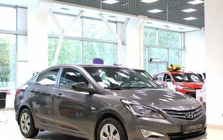 Hyundai Solaris II рестайлинг, 2016 год, 1 140 000 рублей, 3 фотография