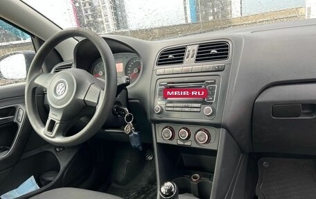 Volkswagen Polo VI (EU Market), 2012 год, 569 000 рублей, 19 фотография