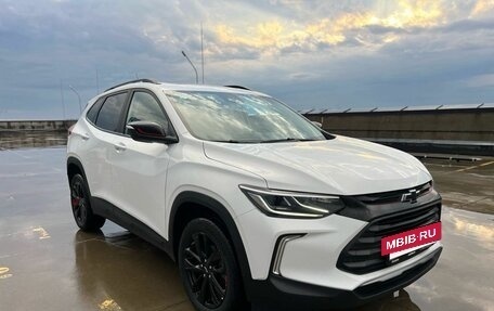 Chevrolet Tracker, 2022 год, 1 999 000 рублей, 9 фотография