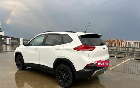 Chevrolet Tracker, 2022 год, 1 999 000 рублей, 5 фотография