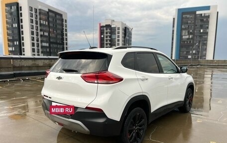 Chevrolet Tracker, 2022 год, 1 999 000 рублей, 7 фотография