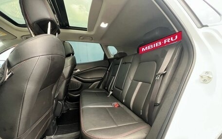 Chevrolet Tracker, 2022 год, 1 999 000 рублей, 17 фотография