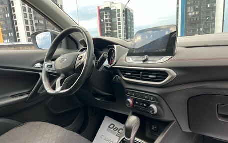 Chevrolet Tracker, 2022 год, 1 999 000 рублей, 21 фотография