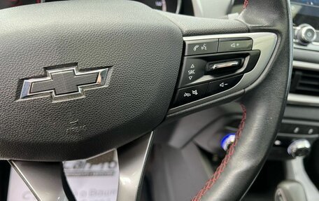 Chevrolet Tracker, 2022 год, 1 999 000 рублей, 23 фотография