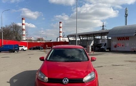 Volkswagen Golf VI, 2012 год, 900 000 рублей, 2 фотография