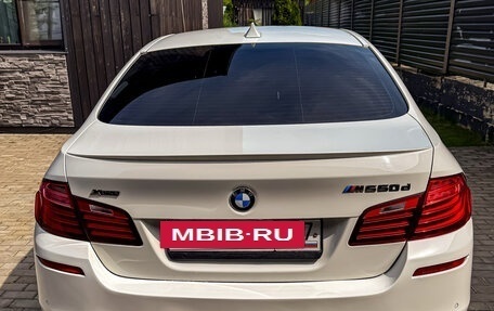 BMW 5 серия, 2015 год, 3 200 000 рублей, 4 фотография