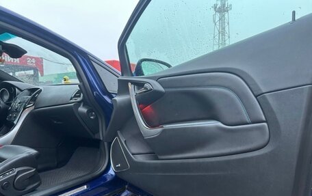 Opel Astra OPC J, 2013 год, 1 290 000 рублей, 36 фотография