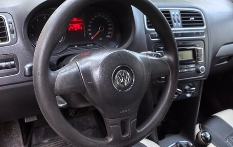 Volkswagen Polo VI (EU Market), 2012 год, 450 000 рублей, 4 фотография