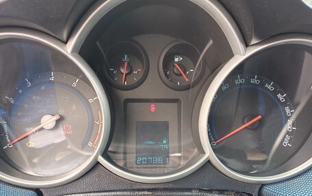 Chevrolet Cruze II, 2011 год, 550 000 рублей, 5 фотография