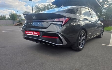Hyundai Elantra, 2025 год, 2 195 000 рублей, 6 фотография