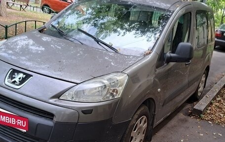 Peugeot Partner II рестайлинг 2, 2010 год, 460 000 рублей, 3 фотография