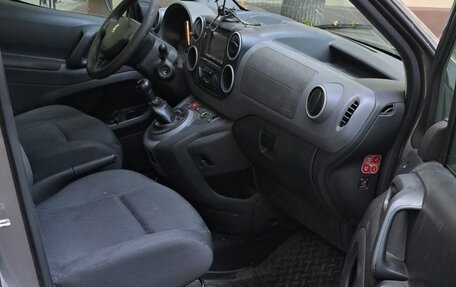 Peugeot Partner II рестайлинг 2, 2010 год, 460 000 рублей, 10 фотография