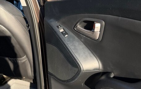Hyundai ix35 I рестайлинг, 2013 год, 1 400 000 рублей, 26 фотография