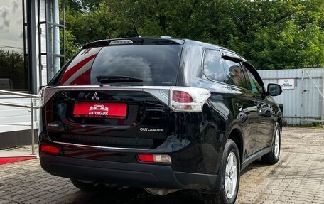 Mitsubishi Outlander III рестайлинг 3, 2013 год, 1 179 000 рублей, 3 фотография