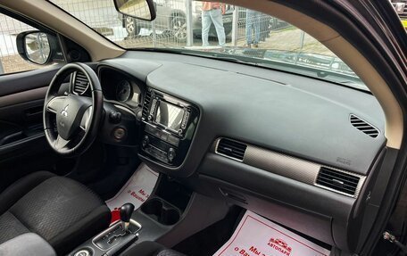 Mitsubishi Outlander III рестайлинг 3, 2013 год, 1 179 000 рублей, 13 фотография
