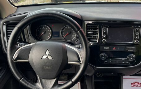 Mitsubishi Outlander III рестайлинг 3, 2013 год, 1 179 000 рублей, 15 фотография