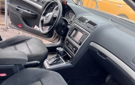 Skoda Octavia, 2011 год, 400 000 рублей, 7 фотография