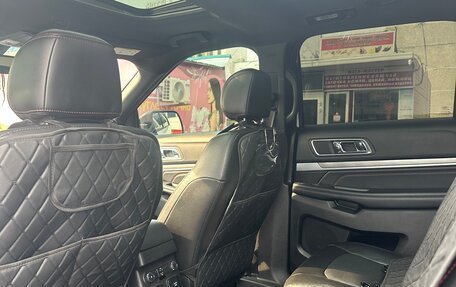 Ford Explorer VI, 2017 год, 2 700 000 рублей, 8 фотография