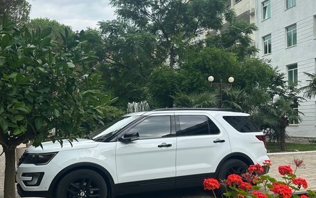 Ford Explorer VI, 2017 год, 2 700 000 рублей, 25 фотография