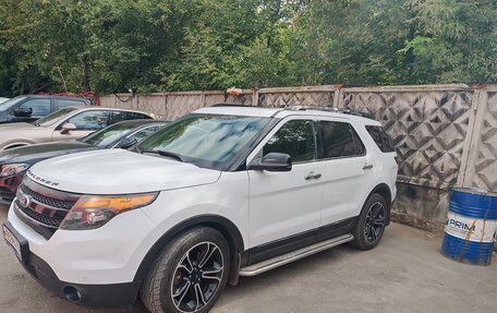 Ford Explorer VI, 2014 год, 2 050 000 рублей, 7 фотография