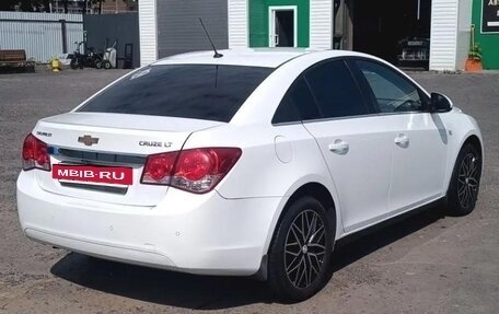 Chevrolet Cruze II, 2012 год, 830 000 рублей, 11 фотография