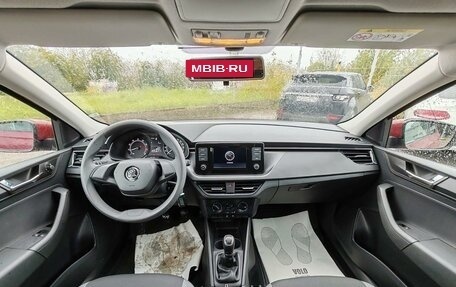 Skoda Rapid II, 2021 год, 1 549 000 рублей, 10 фотография