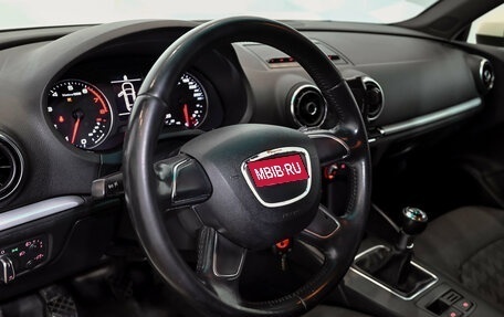Audi A3, 2013 год, 1 300 000 рублей, 14 фотография