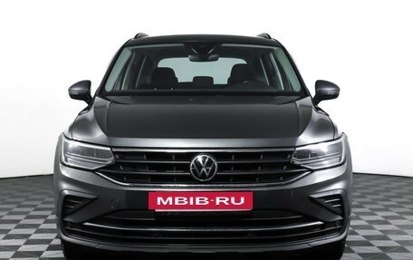 Volkswagen Tiguan II, 2021 год, 3 099 000 рублей, 2 фотография