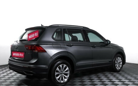 Volkswagen Tiguan II, 2021 год, 3 099 000 рублей, 5 фотография