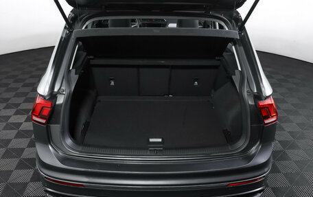 Volkswagen Tiguan II, 2021 год, 3 099 000 рублей, 9 фотография