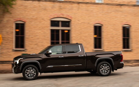 Toyota Tundra, 2025 год, 9 050 000 рублей, 2 фотография