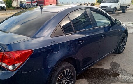 Chevrolet Cruze II, 2010 год, 570 000 рублей, 8 фотография
