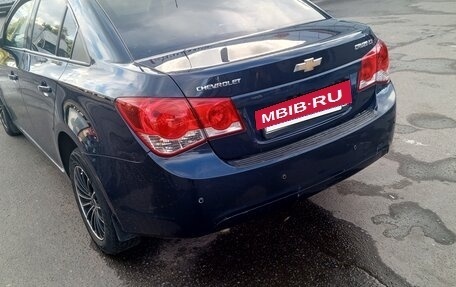 Chevrolet Cruze II, 2010 год, 570 000 рублей, 5 фотография
