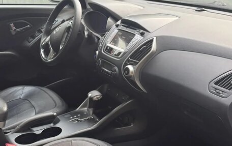 Hyundai ix35 I рестайлинг, 2011 год, 1 350 000 рублей, 7 фотография